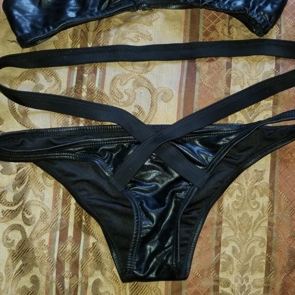🆕️🏷NWT Faux Leather Swimsuit - Picture 6 of 7
